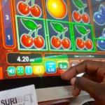 Suribet en gokbedrijven grootste boosdoener voor daling koersen in Suriname