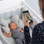Mogen Surinaamse ouders hun pas geboren baby op sociale media posten?