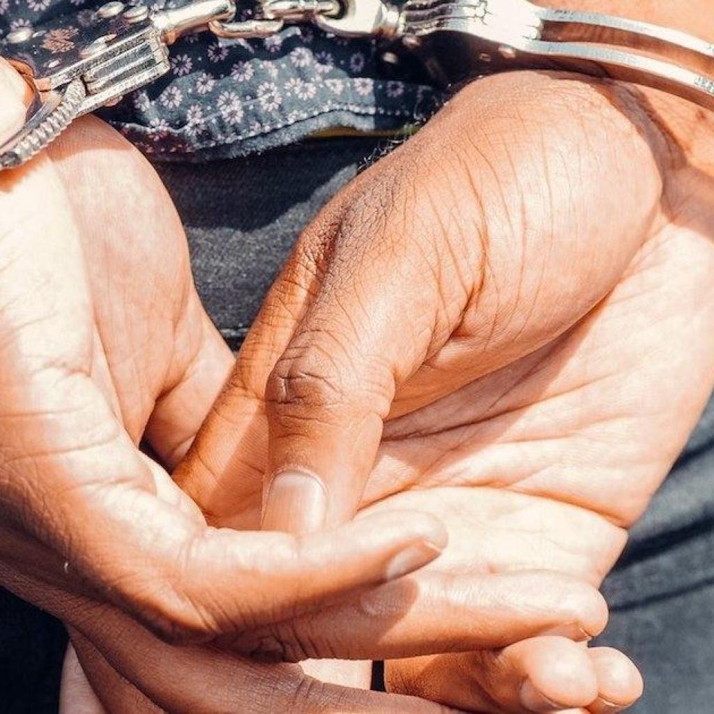 Man aangehouden na toebrengen van kapwond aan onderarm van 31-jarige