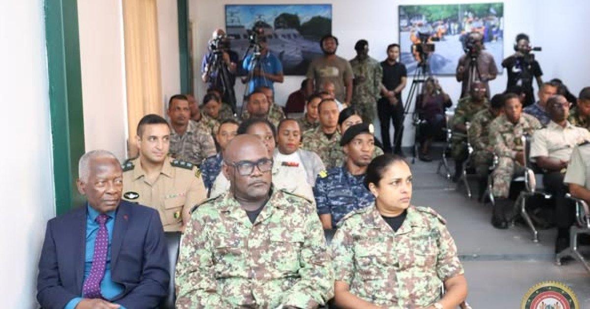 Nieuw studiejaar Instituut voor Defensie Opleidingen van start gericht op paraatheid