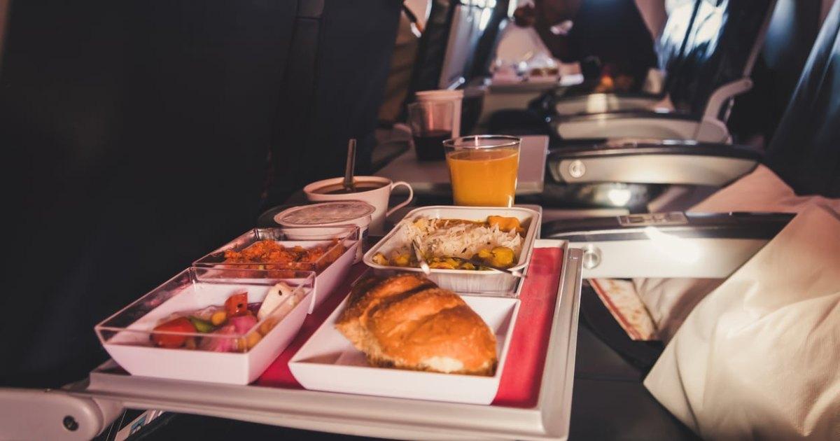 Maaltijden aan boord van vluchten naar Suriname behouden kosteloze status bij KLM