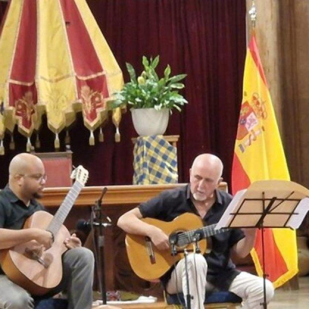 Muzikale viering in de basiliek markeert halve eeuw banden tussen Suriname en Spanje