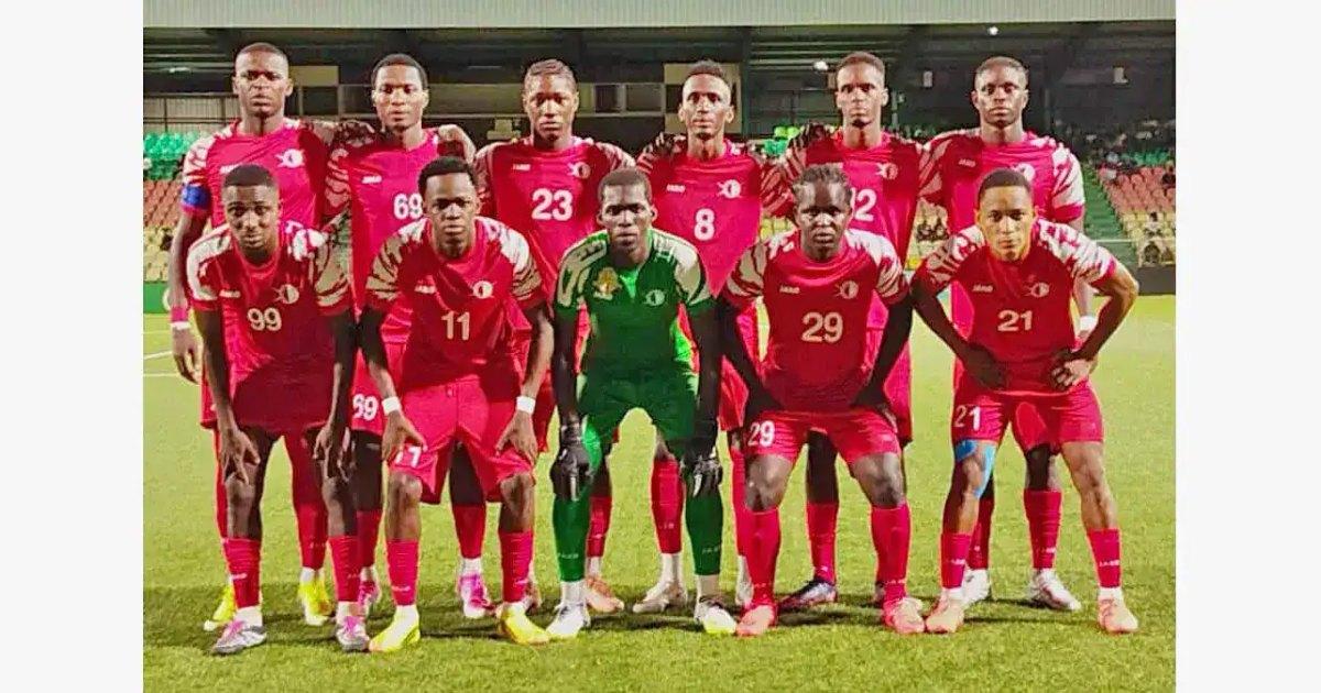 Inter Moengotapoe pakt volle buit en leidt de Suriname Major League