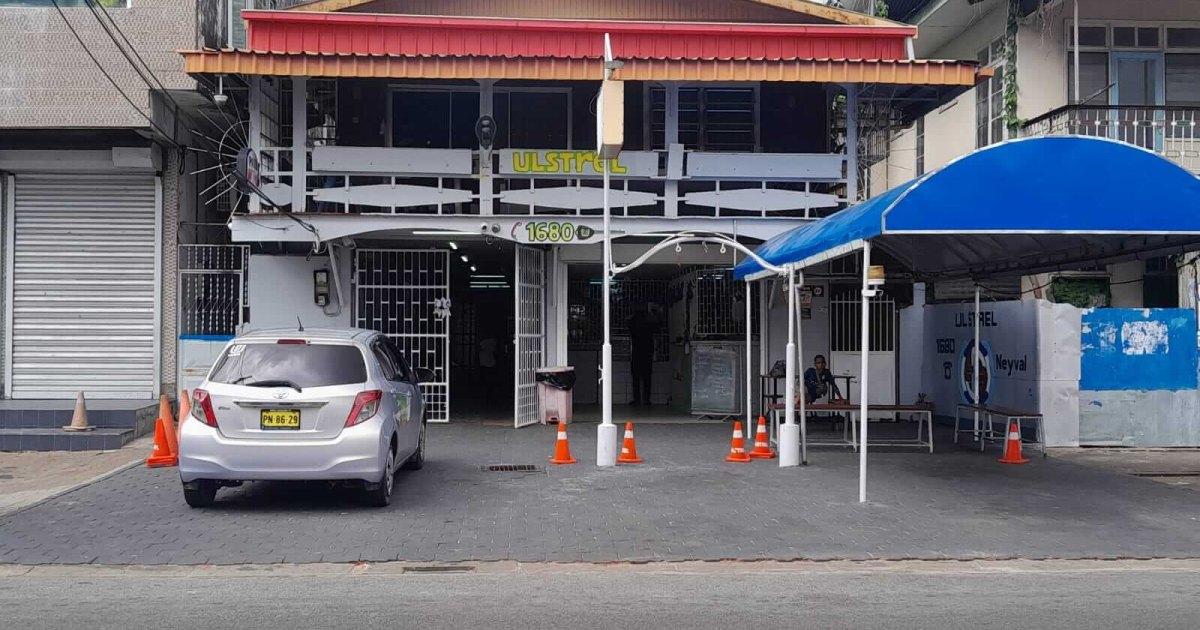 Mogelijke gevolgen van technologische vernieuwing voor Surinaamse taxichauffeurs en situatie rond drinkwater