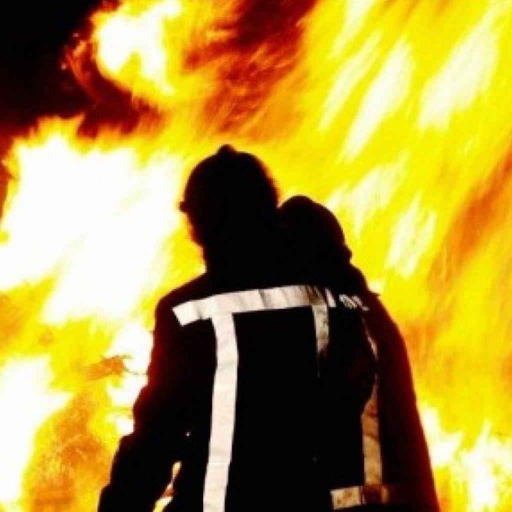 Bouwvallige hoogbouwwoning aan de Prinsessestraat volledig verwoest door brand